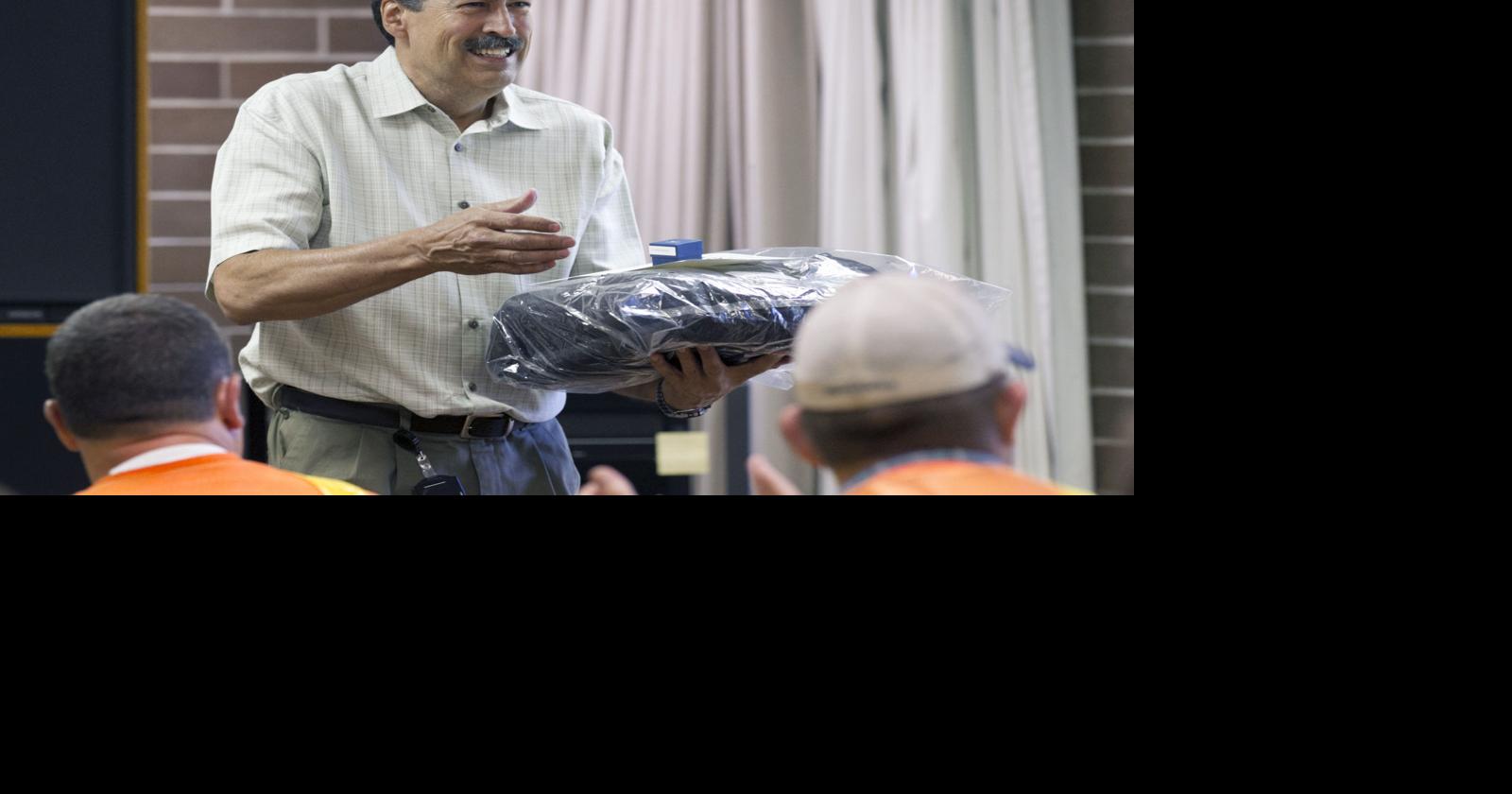 Retiring WSDOT administrator gets things moving | Local | yakimaherald.com
