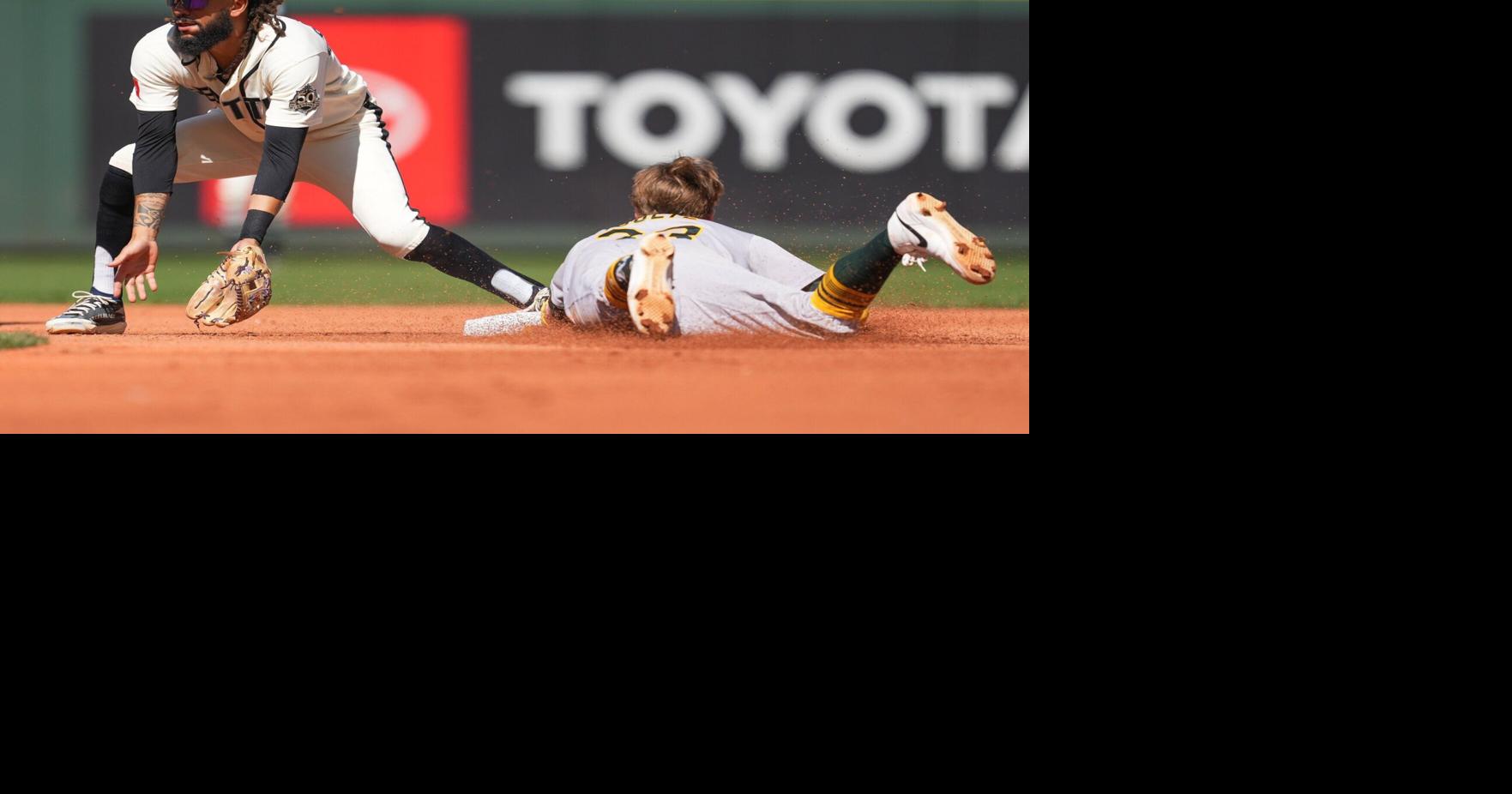 Photos: Athletics at Mariners