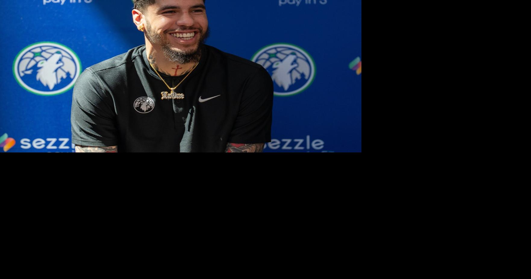 TIMBERWOLVES-BALL