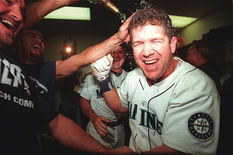 Larry Stone Column: Edgar Martinez brings his trademark cool to Hall of  Fame moment, Mariners