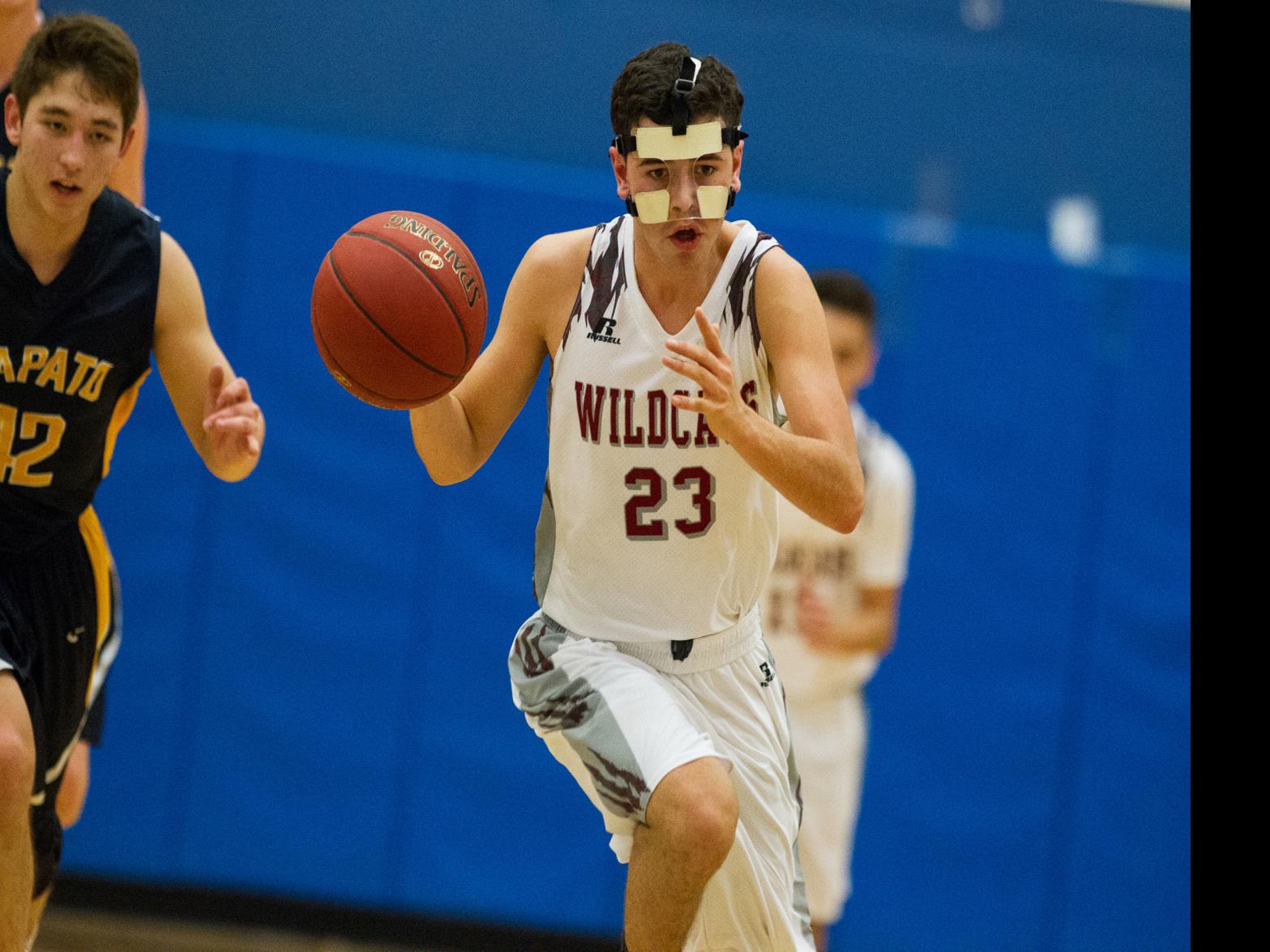 High School Boys Basketball Roundup Toppenish Holds Off Selah