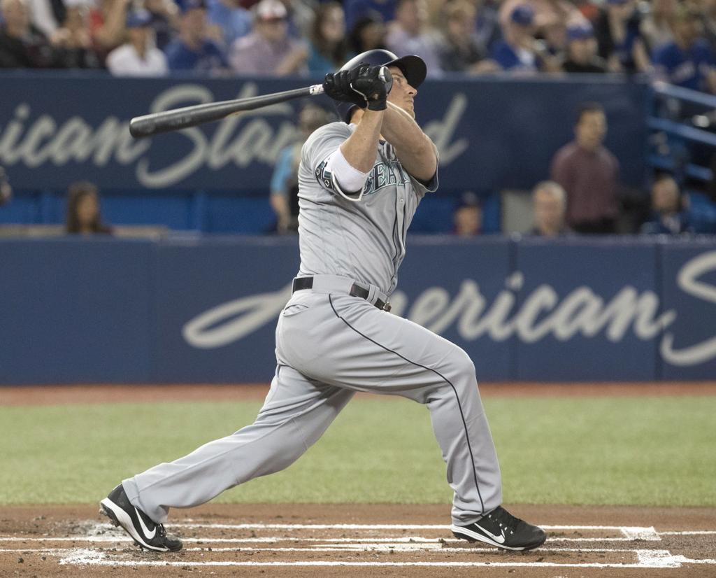 Kyle Seager leads bash as Mariners bury Blue Jays, 9-3, Mariners