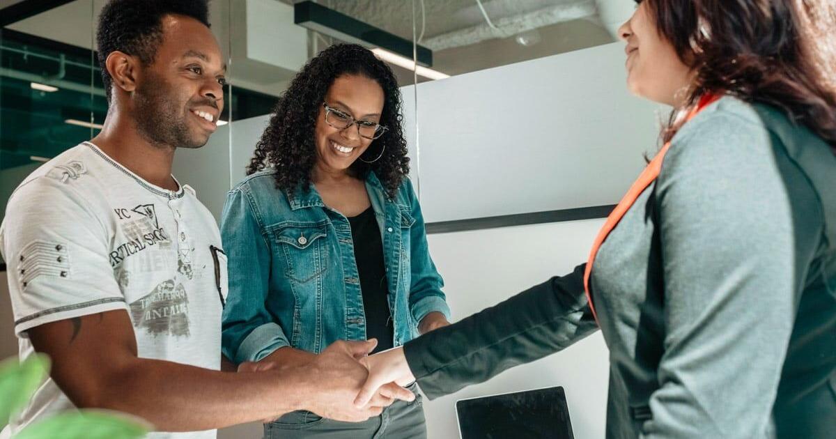 What’s a Financial Therapist – and How They Help You