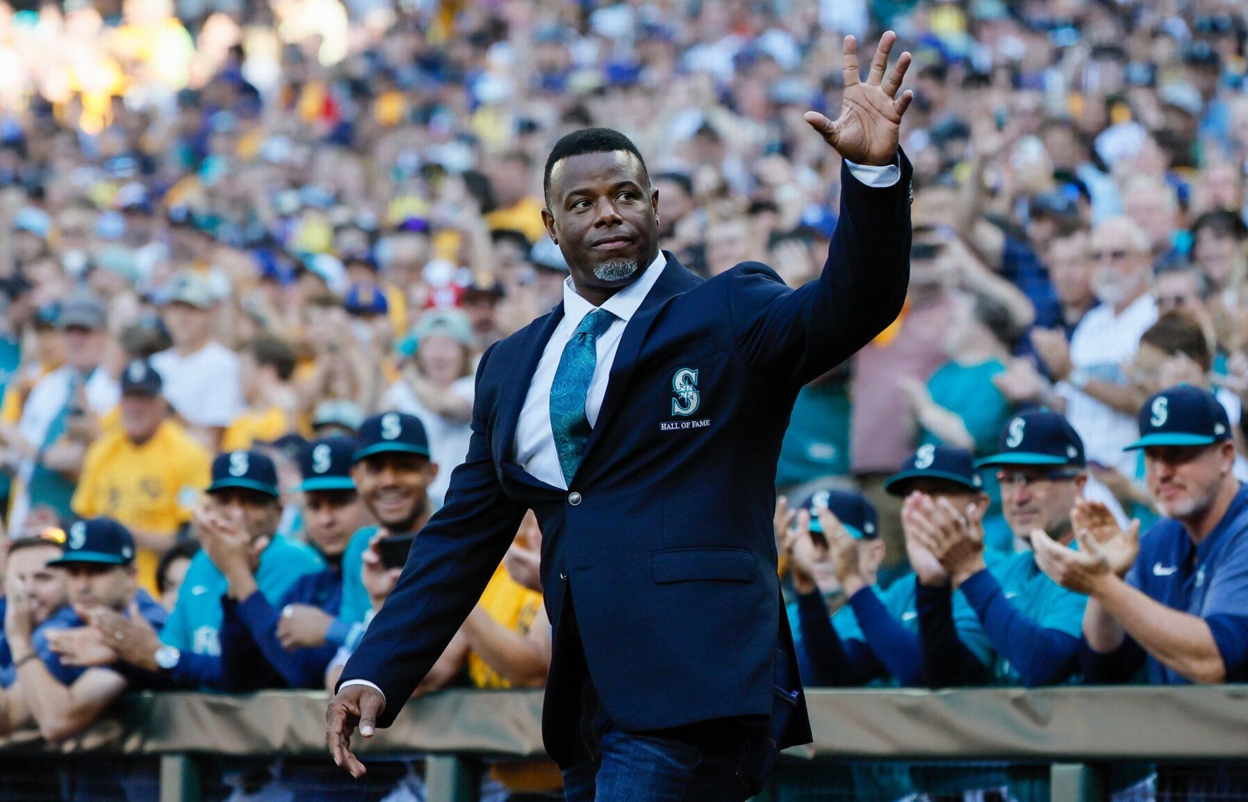 Mariners legend Ken Griffey Jr. named global ambassador of World