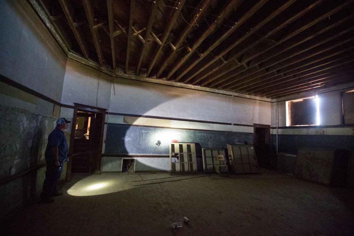 Mabton seeks to buy, rehabilitate old high school Local