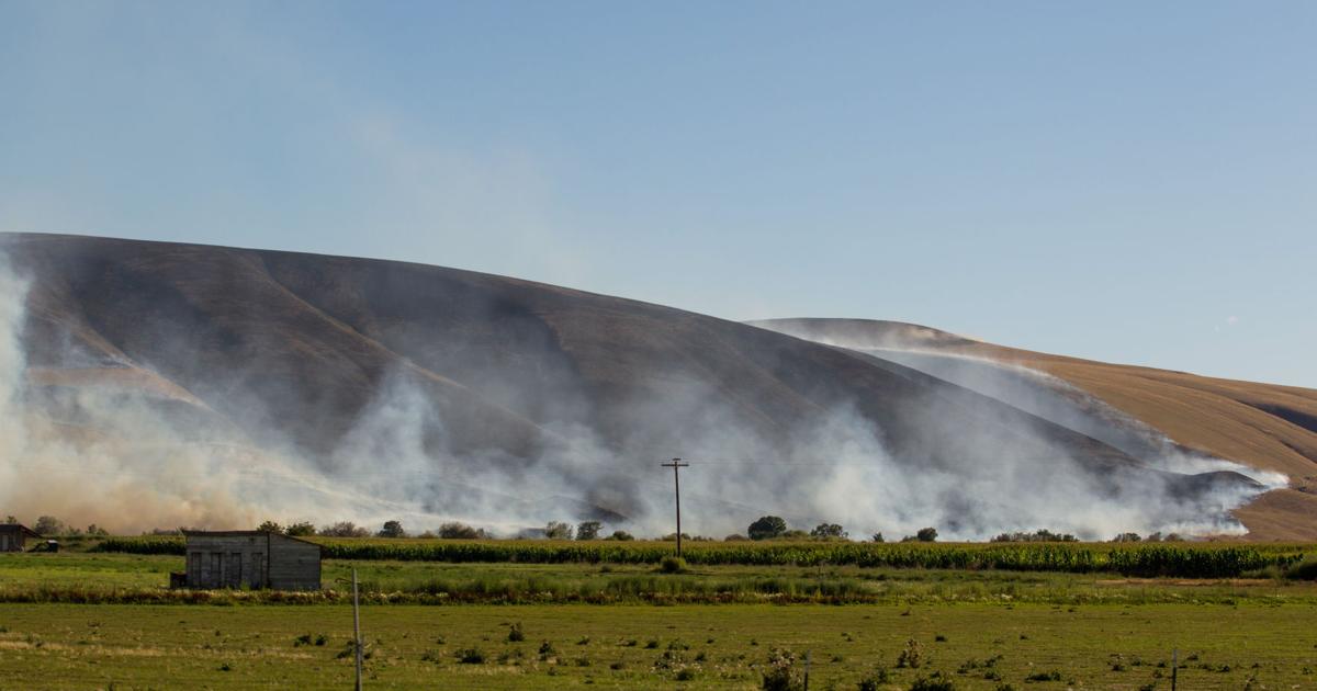 Toppenish Ridge Lower Valley firefighters contain brush fire on Toppenish Ridge | Local ...