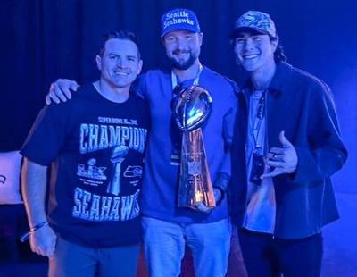 Mariners' Cal Raleigh on celebrating Super Bowl with Seahawks' Mike  Macdonald | Mariners | yakimaherald.com
