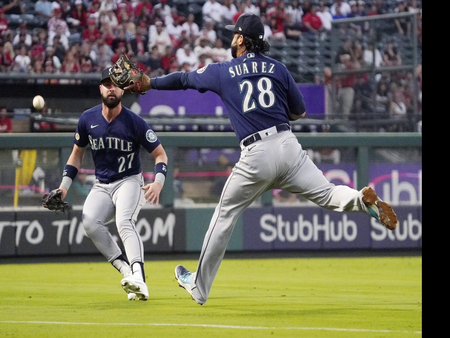 Eugenio Suarez still gets his kicks with Mariners - Our Esquina