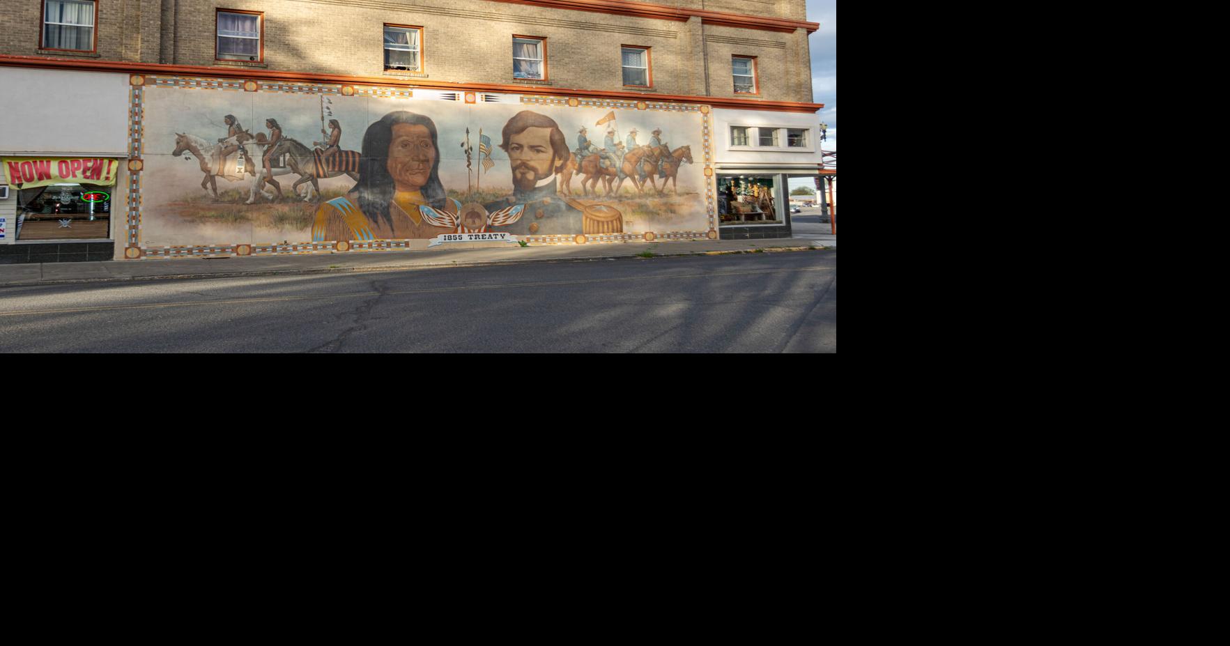 It Happened Here: First Toppenish mural painted in a day in 1989