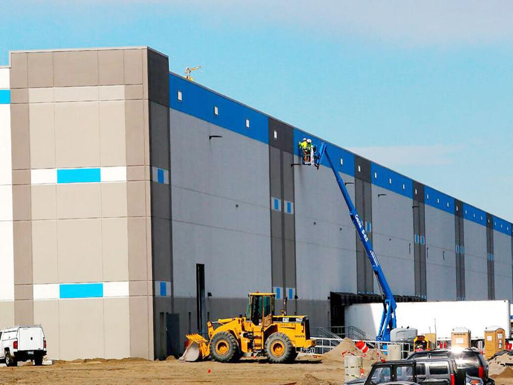 s 2 massive new Tri-Cities warehouses won't open on time