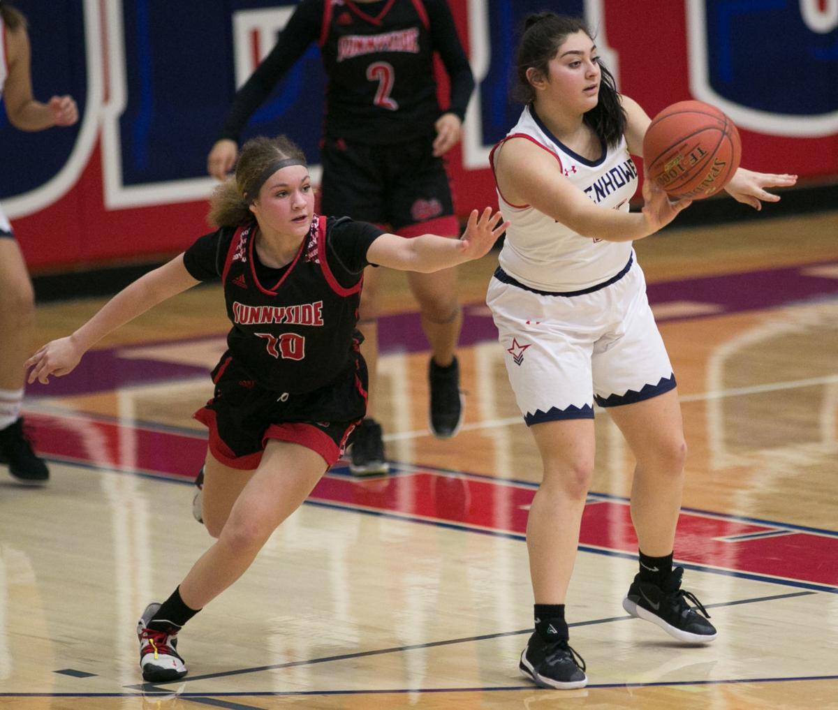Girls Basketball Sunnyside Defeats Eisenhower 66 62 Photos And