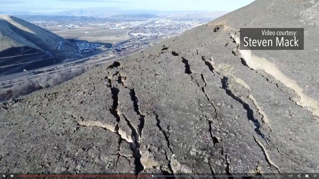 Watch Aerial video shows Rattlesnake Ridge crack Slide