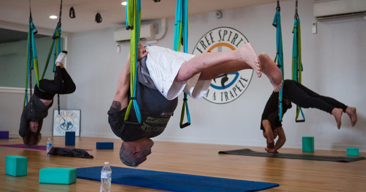 Ausgleich von Energie und Entspannung mit Trapez-Yoga in Prosser | Kunst und Unterhaltung Ausgleich von Energie und Entspannung mit Trapez-Yoga in Prosser | Kunst und Unterhaltung