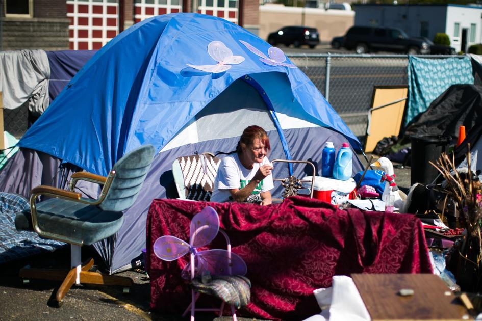 City officials sweep Yakima homeless camps as they enforce camping ban Local