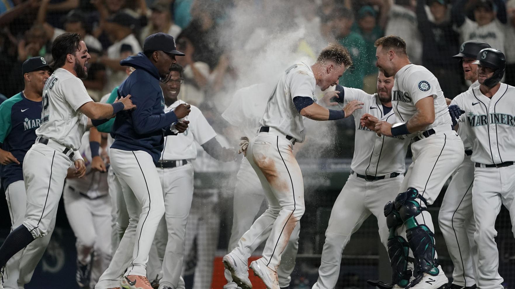 Mariners Win On Another Wild Pitch Again Against A S Sports Yakimaherald Com Mariners Win On Another Wild Pitch Again Against A S Sports Yakimaherald Com