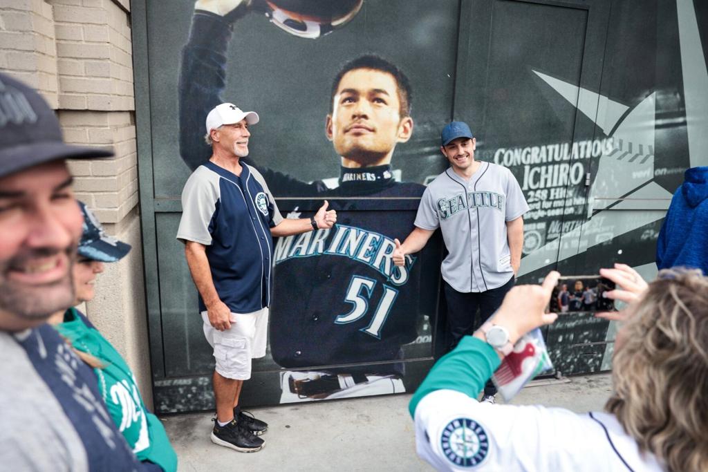 Baseball and Seattle have never left my heart': Ichiro a hit during  Mariners' Hall of Fame induction
