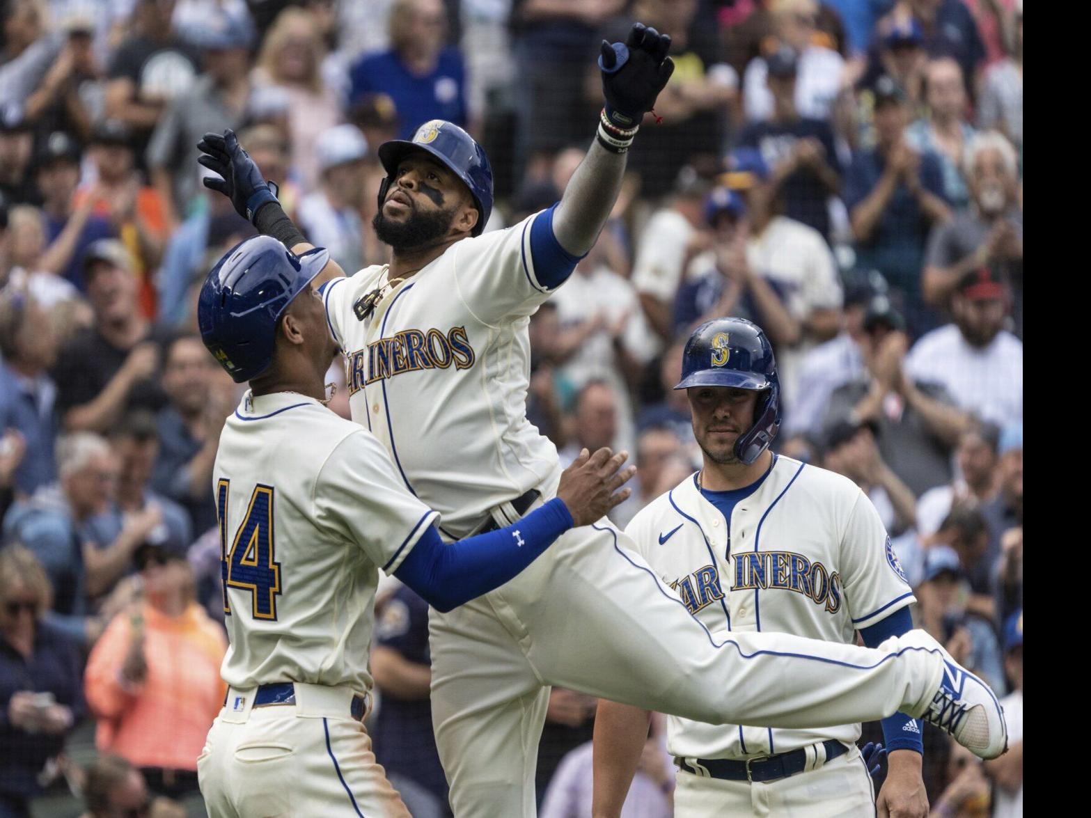 Seattle Mariners' Cal Raleigh Becomes Third Player in Team History to  Accomplish This Home Run Feat - Fastball