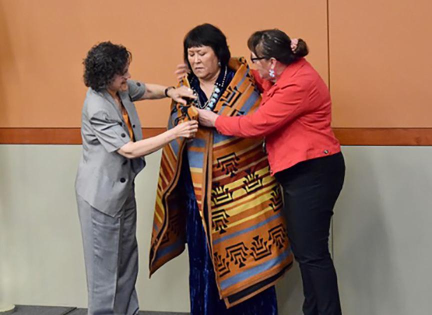 Navajo Surgeon S Career Combines Science Traditions Unleashed