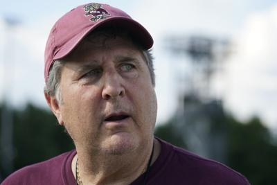 Why Mike Leach isn’t eligible for the College Football Hall of Fame ...