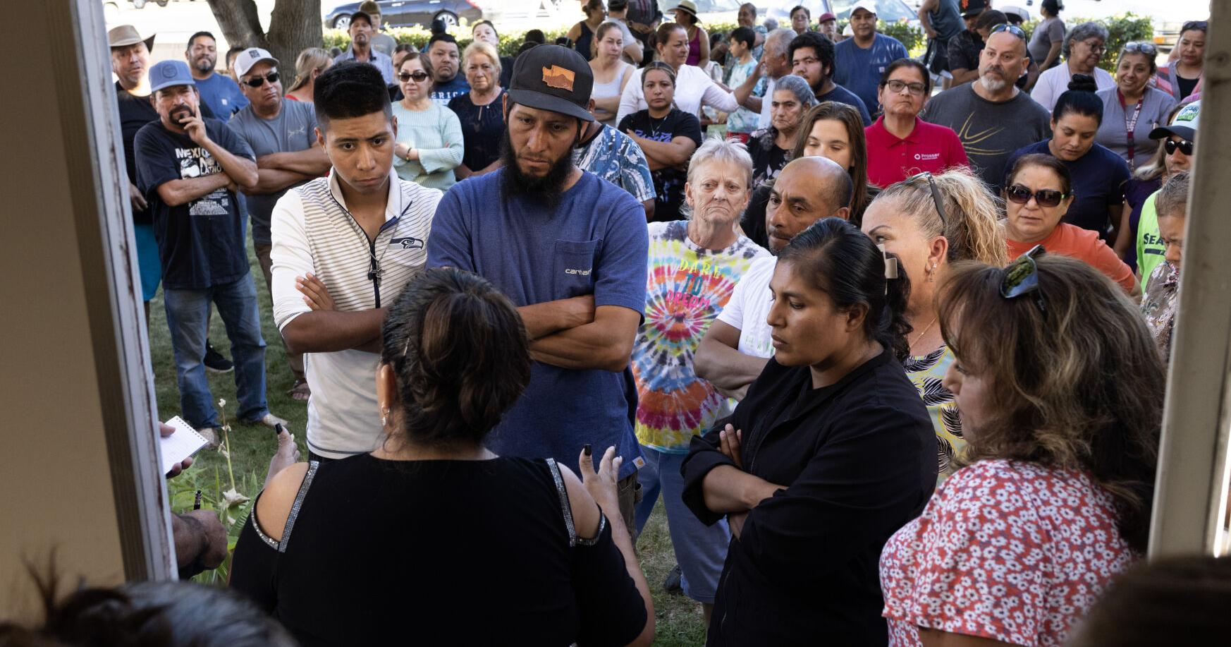 Mabton residents clamor for solutions to drinking water problems at crowded meeting - Vimarsana News