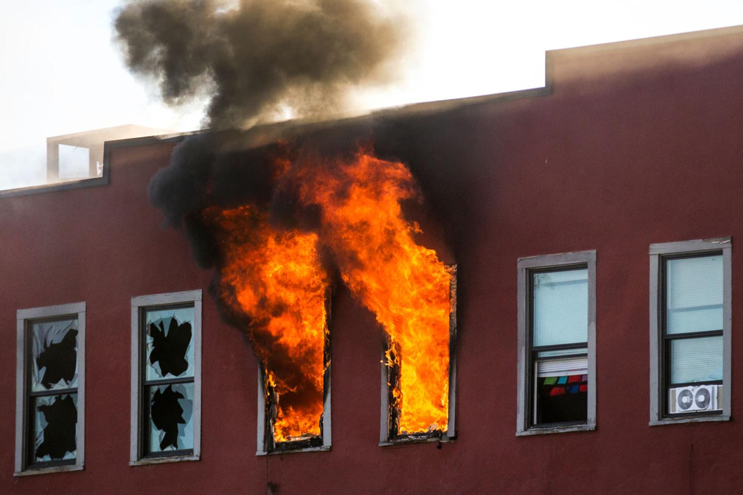 Yakima officials: Savoy Apartments owner has yet to make repairs