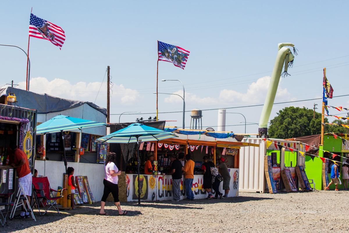 Yakama stands help people fill their July Fourth needs Local
