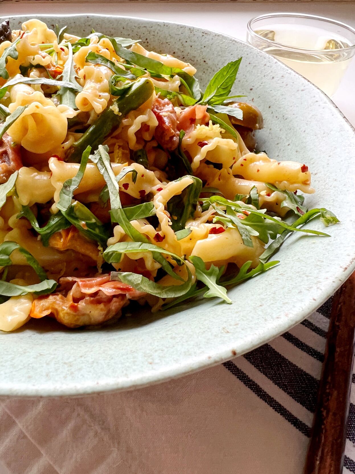 Salt and Stone: Spring Pasta with White Wine, Asparagus, Tomatoes and ...