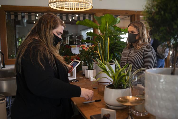 New Yakima houseplant store meets the needs of avid plant people
