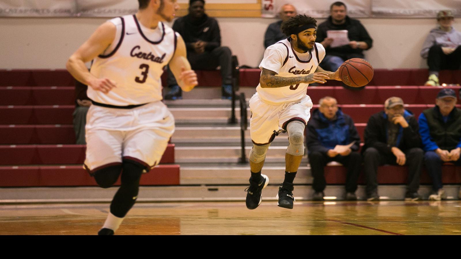 College Roundup Yvc Women S Basketball Wins Season Opener Central Washington University Sports Yakimaherald Com
