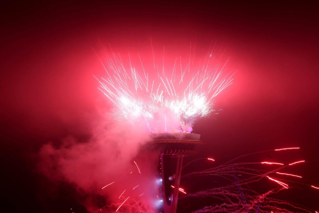 New Year’s Eve fireworks and events around Seattle to ring in 2025