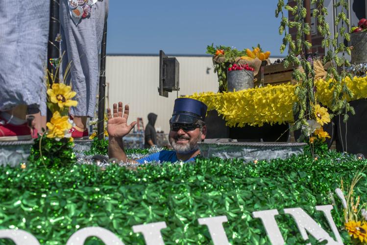 PHOTOS Moxee Hop Festival Parade 2022 News Photos