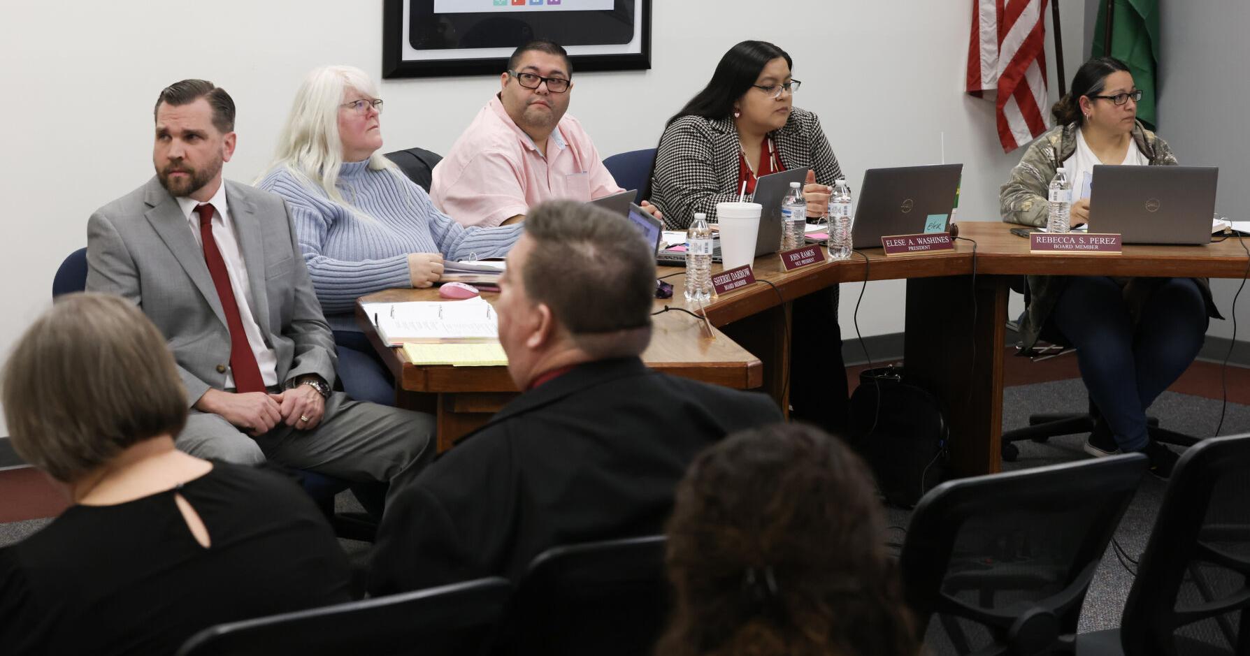 Toppenish school board to interview five superintendent candidates Thursday - Vimarsana News