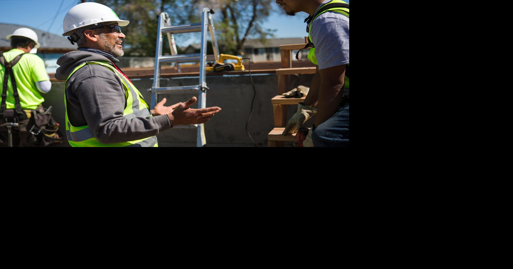 Yakima area Youth Build students get real life experience on Habitat