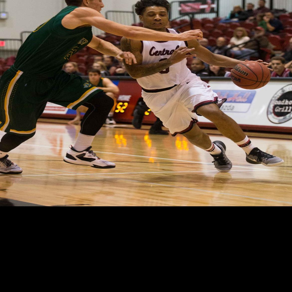 Cwu Men S Basketball Claims Key Road Victory At Montana State