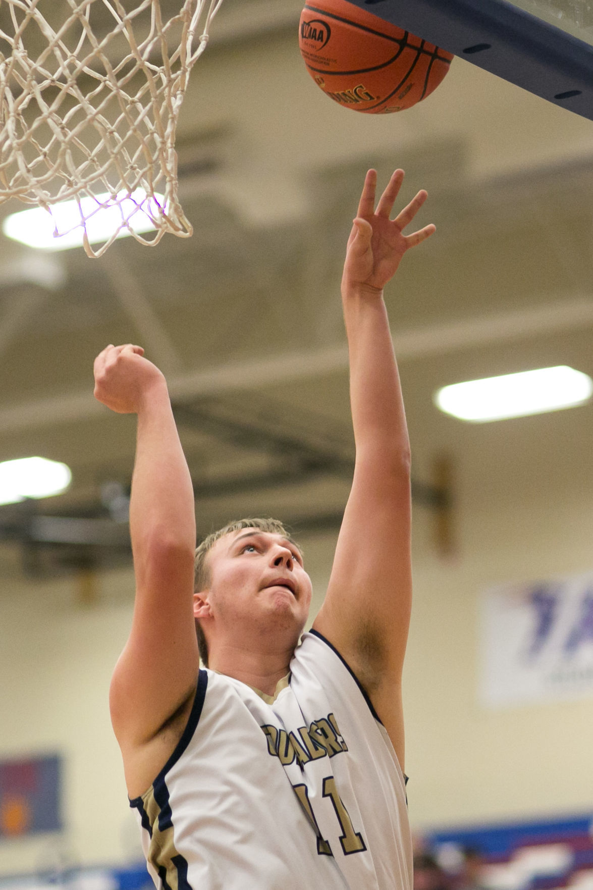 Boys basketball Naselle defeated Riverside Christian, 6548 Photos