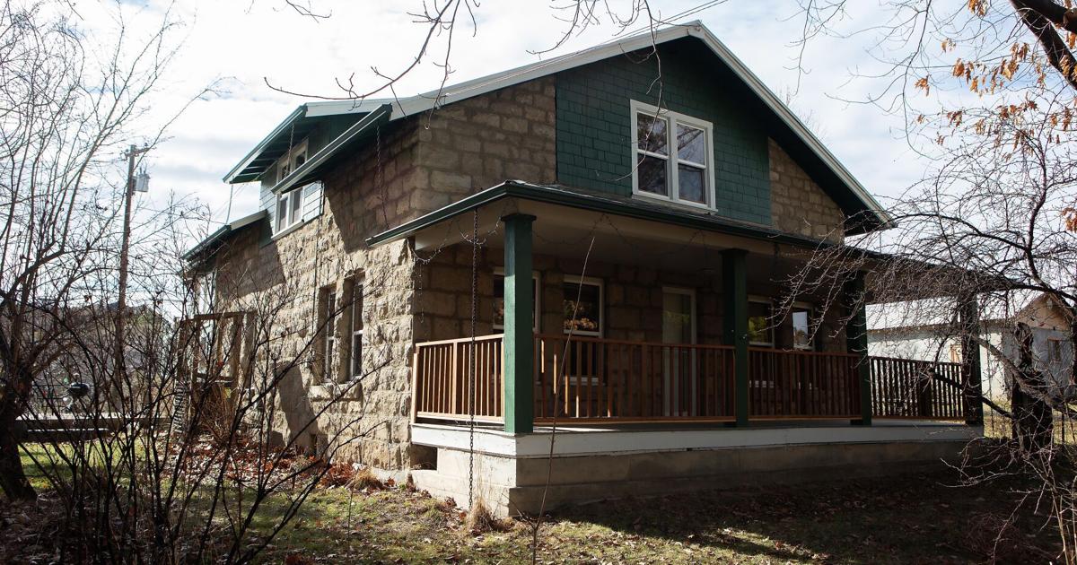 Yakima Abode: After settling into century-old Selah farmhouse, household finds you go house once more | Journal