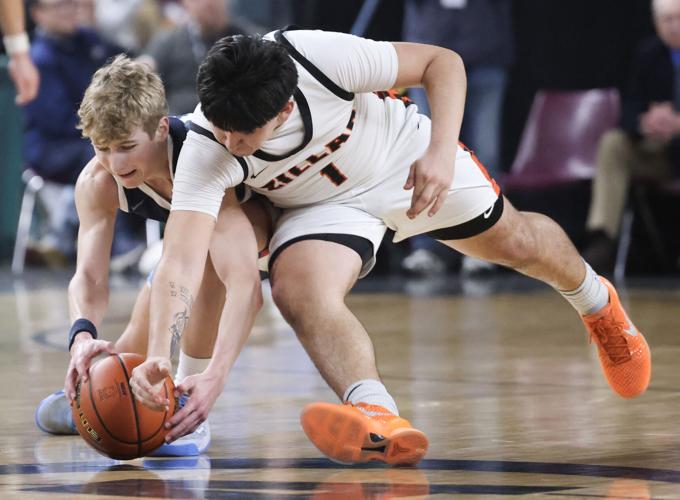 Zillah vs. Lynden Christian boys basketball