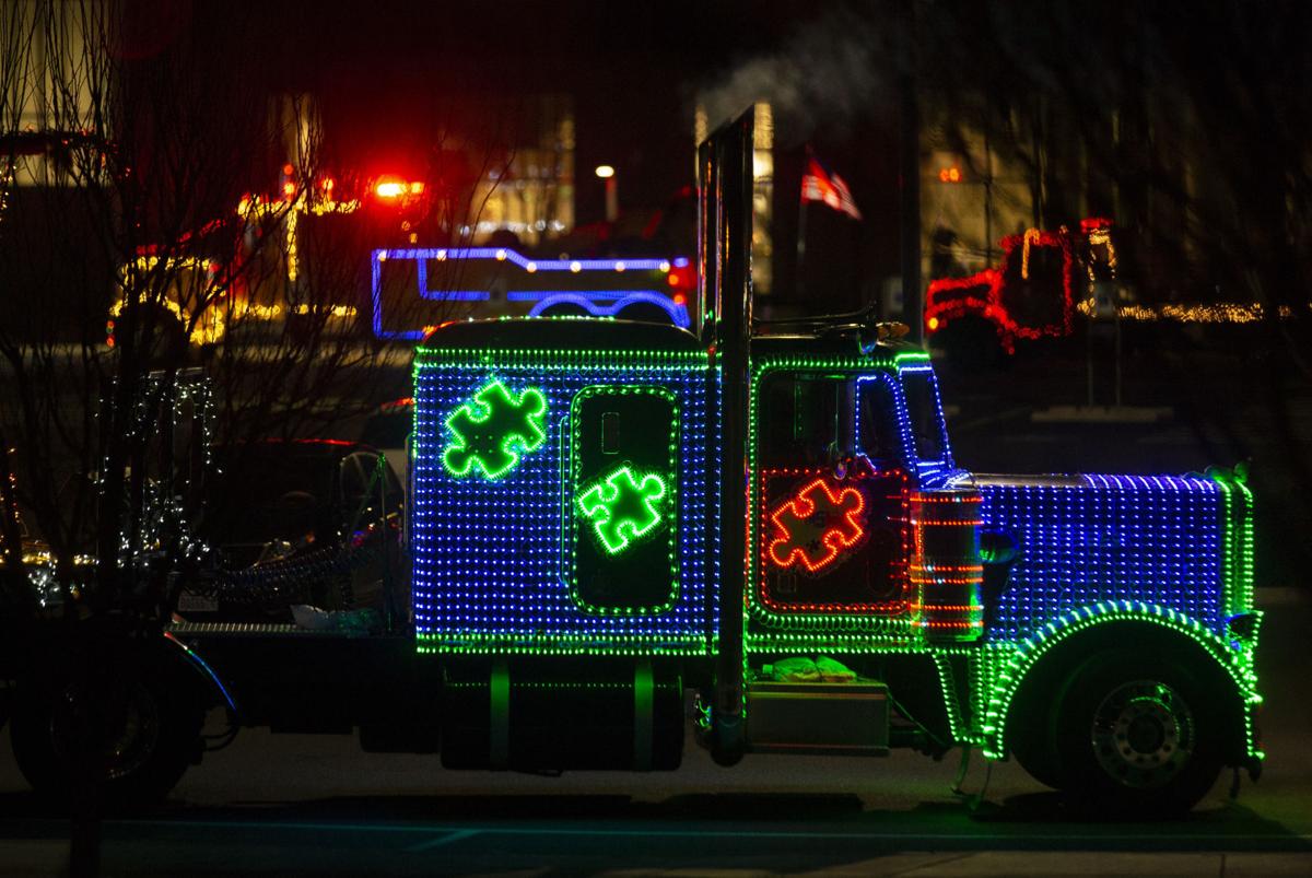 Selah Christmas Parade Route 2022 Photos: Selah's Annual Lighted Parade | Photos And Videos | Yakimaherald.com