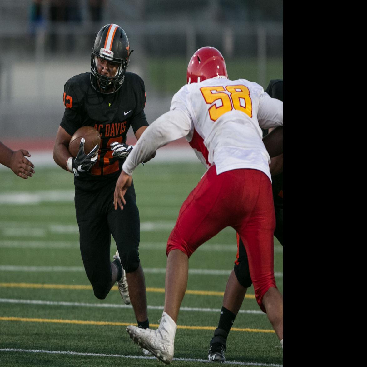 Prep Report Pirates Football Team In Pain With A Run Of Injuries