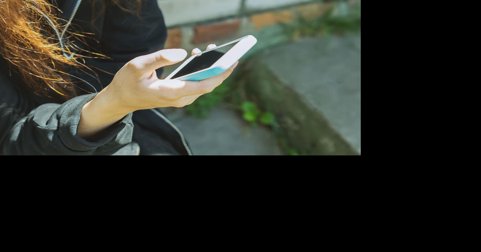 Opinion: Gen Z begs legislators: Make social media social again