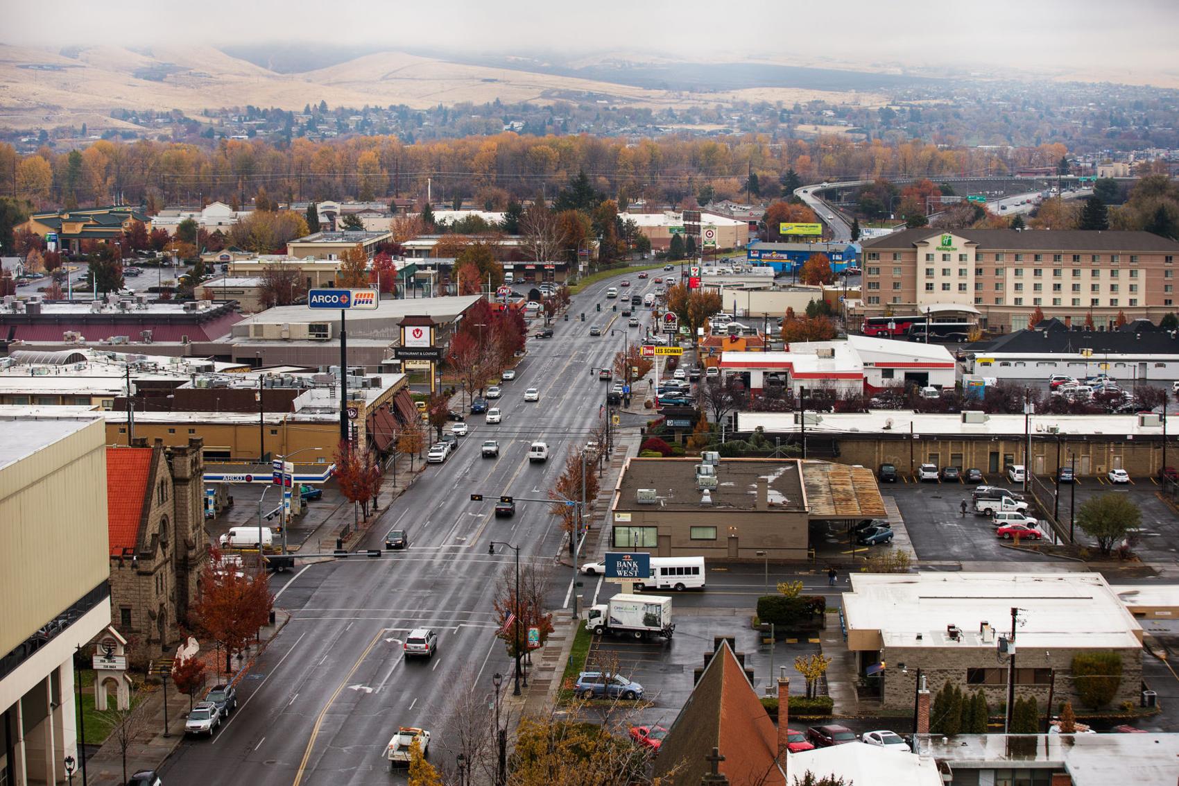 Yakima downtown association in running for prize to fix up Yakima