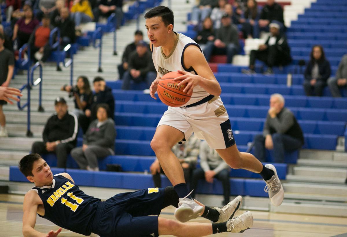 Boys basketball Naselle defeated Riverside Christian, 6548 Photos
