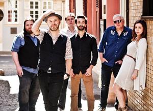Yakima Valley weekend picks: Resource Scare, The Paperboys, card show