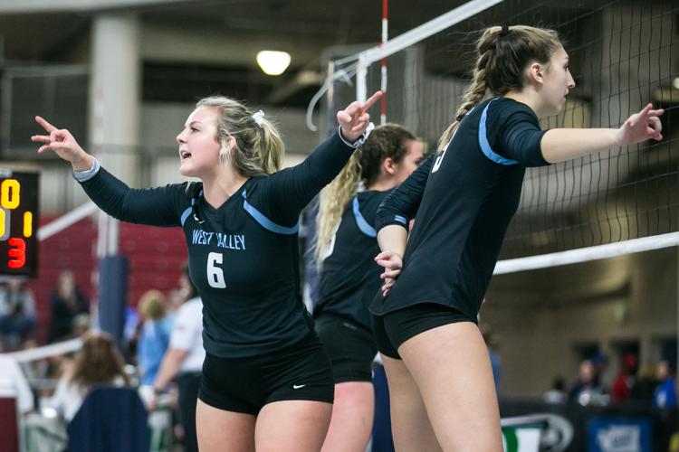 Volleyball Class 4A state volleyball tournament Photos and Videos