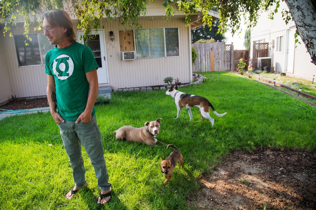 When Pets Go Missing Groups Try To Reunite Owners And