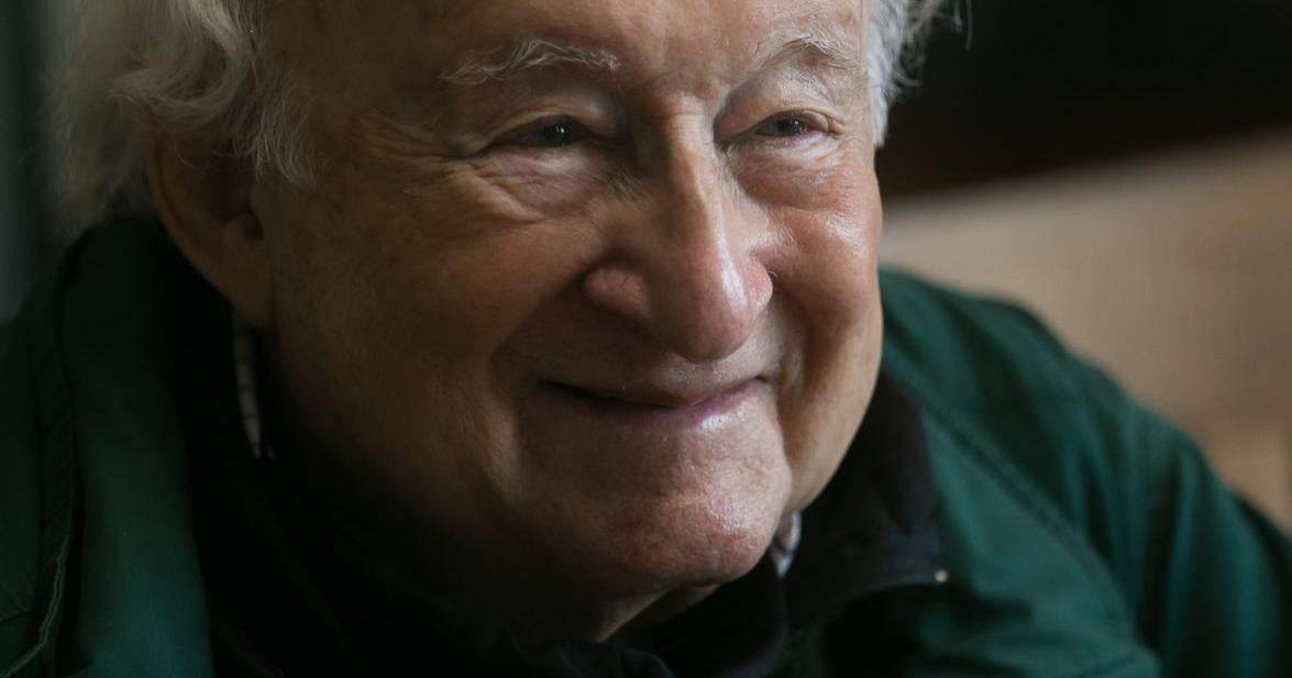 Remembering photographer Irwin Nash as a friend to Yakima Valley farmworkers