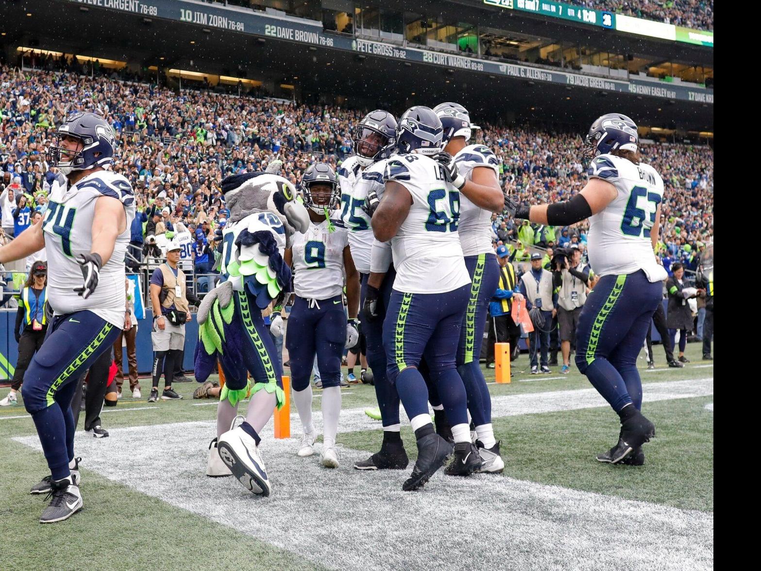 National media reacts to Seahawks' Week 3 win over Panthers