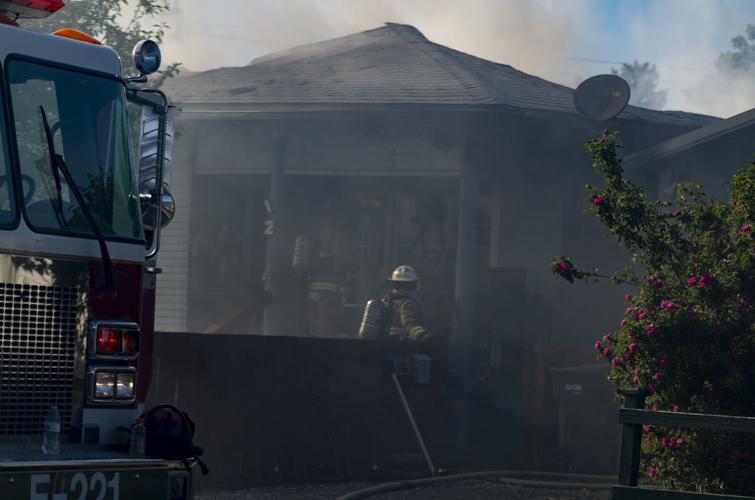 Fire destroys Selah duplex, displaces two residents Local