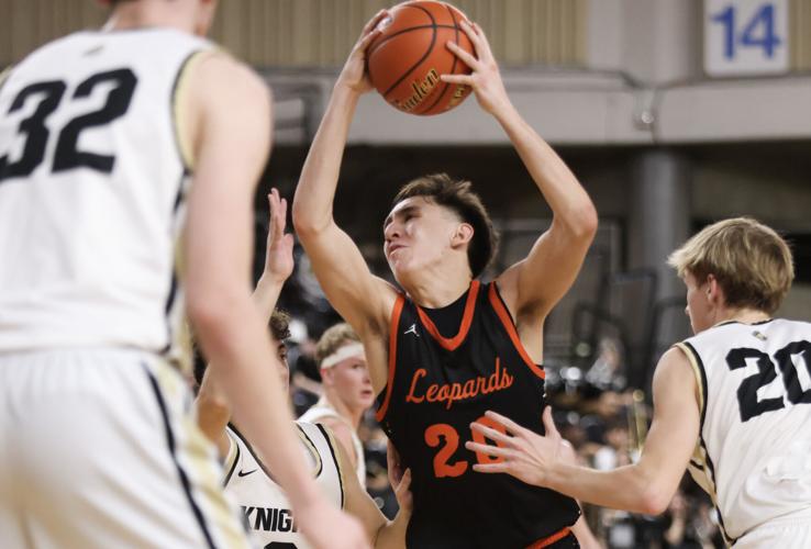 Zillah vs. Royal boys basketball