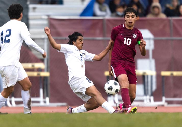 Early goal propels Highland to win over Wapato Sports